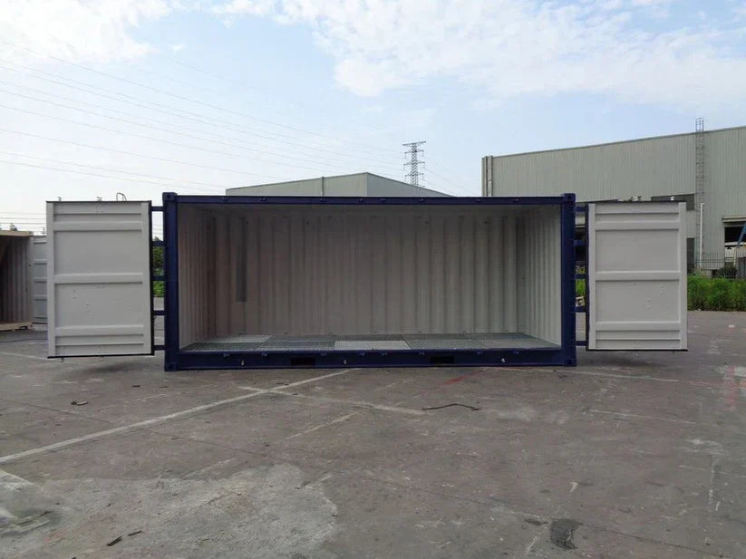 20-Fuß-Seecontainer mit offener Seite