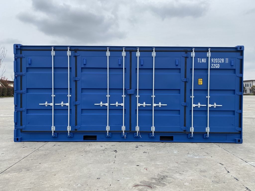 20-Fuß-Seecontainer mit offener Seite