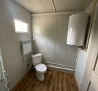 Bürocontainer 6,00 x 2,40 m mit WC, Dusche und Küche