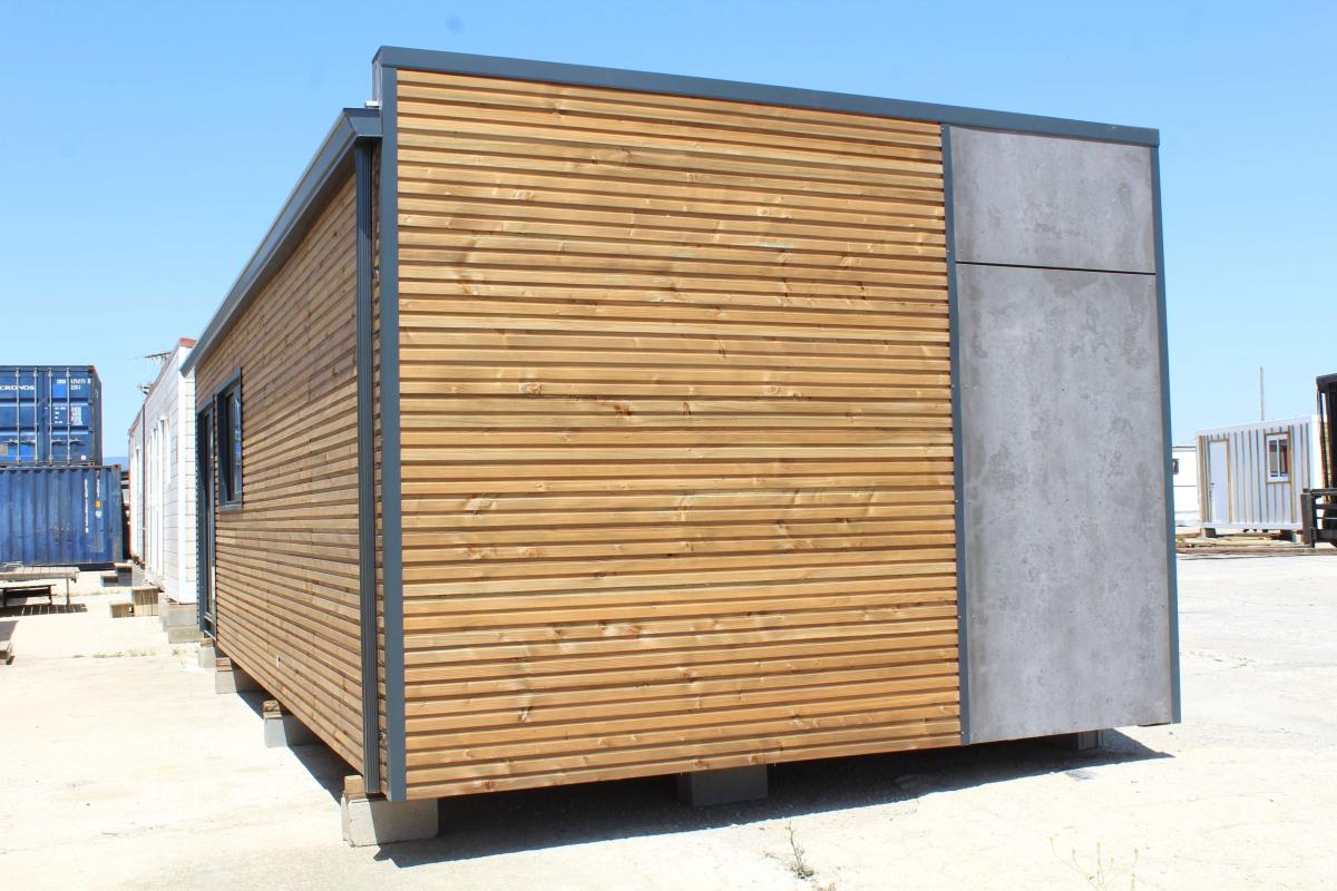 Módulo KVIP diáfano forrado madera y viroc