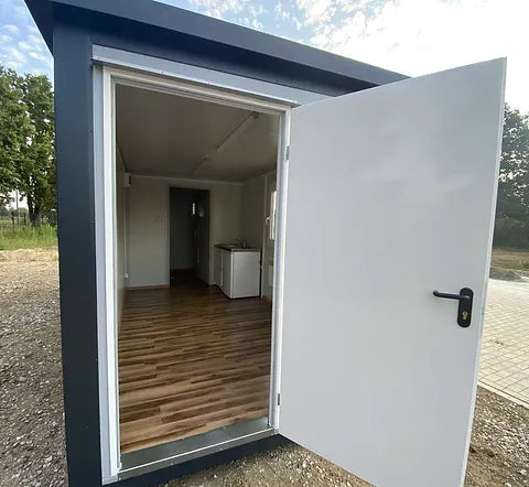 Bürocontainer 6,00 x 2,40 m mit WC, Dusche und Küche