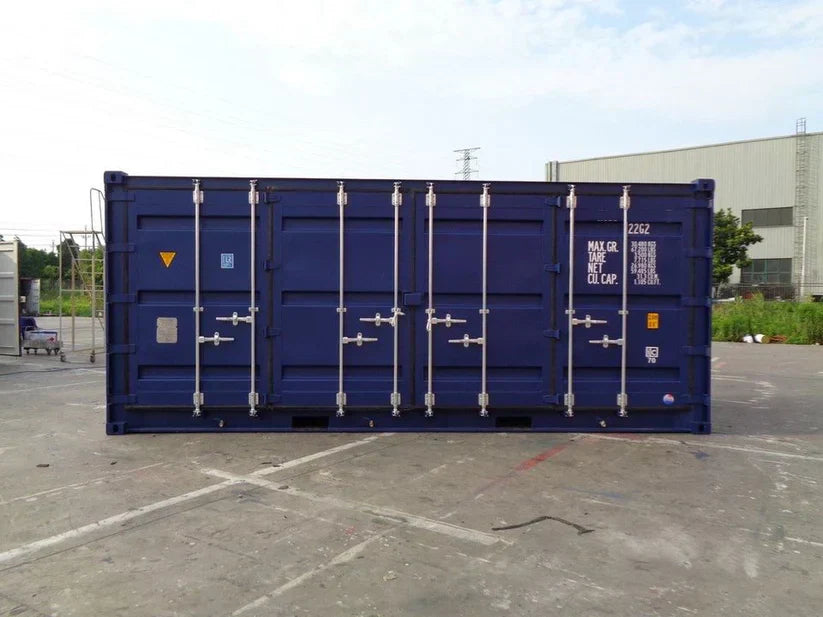 20-Fuß-Seecontainer mit offener Seite