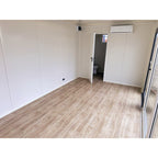 Hochcontainer 7x3 m mit großen Vitrinen / Klimaanlage / Badezimmer