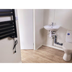 Hochcontainer 7x3 m mit großen Vitrinen / Klimaanlage / Badezimmer